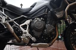 Triumph Tiger 1200 Exhaust Pipes