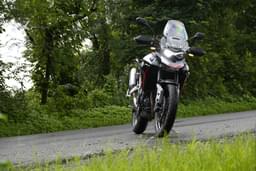 Triumph Tiger 900 Front Right Three Quarter