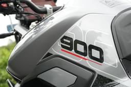 Triumph Tiger 900 Color Gray