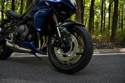 Triumph Tiger Sport 660 Front Right Three Quarter