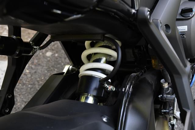 Color Black Image - 28652