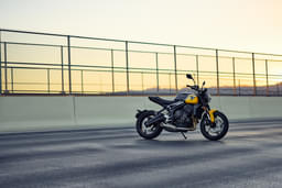 Triumph Trident 660 Front Left Three Quarter