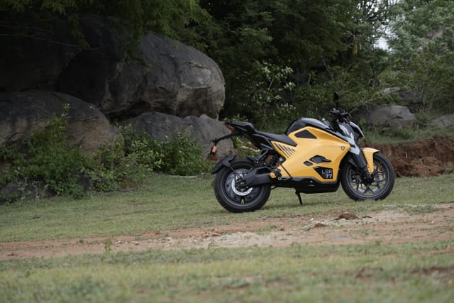 Front Right Three Quarter