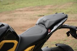 Ultraviolette Automotive F77 Mach 2 Color Black