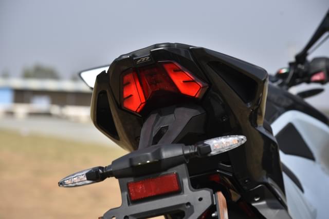 Rear View Image - 26913