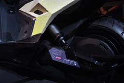 Ultraviolette Automotive Tesseract Color Black