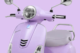 Vespa 150 Front Right Three Quarter
