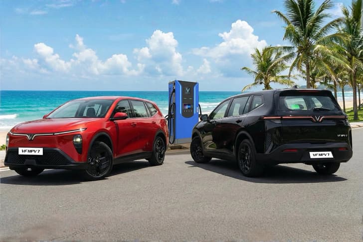 Front Left Three Quarter