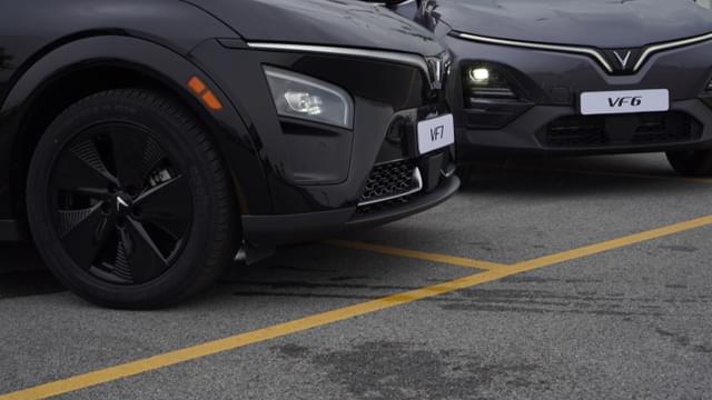 Headlight Image - 17802