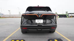 Vinfast Vf7 Rear View