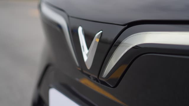 Front Logo Image - 17838