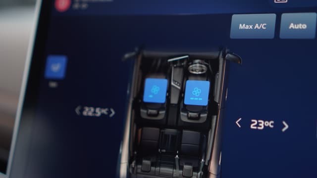 Infotainment System Image - 17862