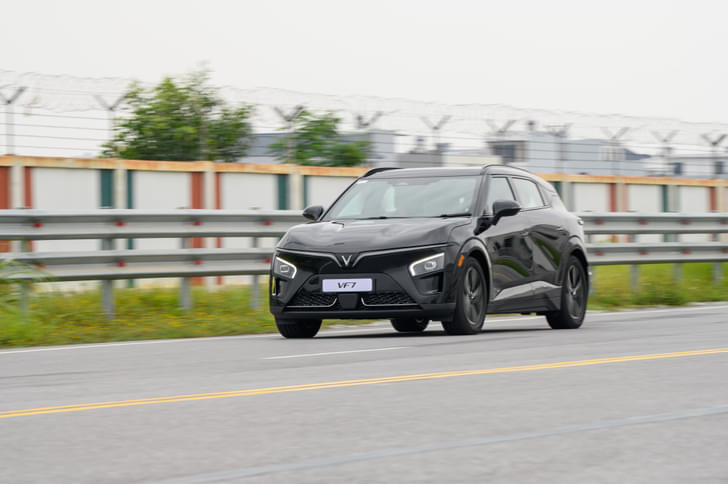 Front Right Three Quarter