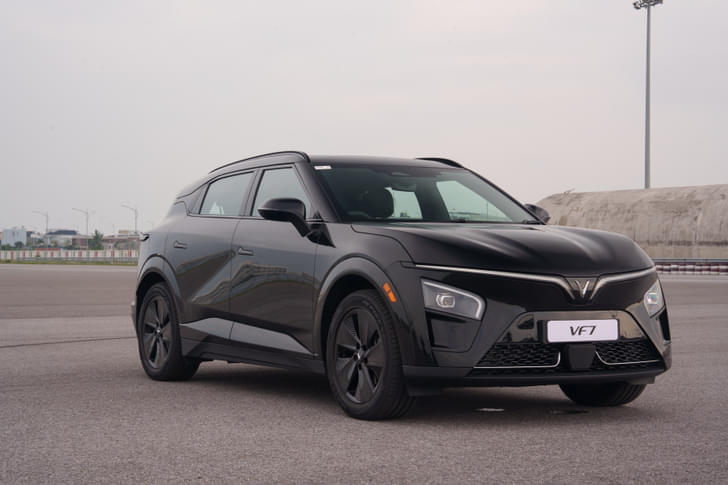 Front Left Three Quarter