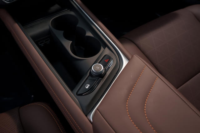 Color Brown Image - 17912