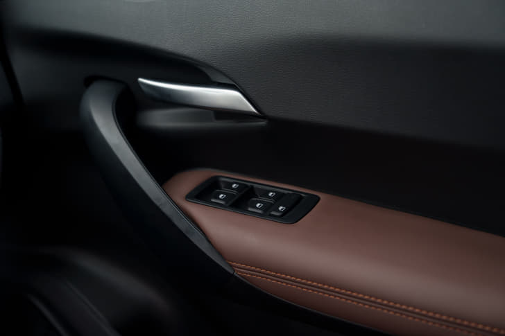 Vinfast Vf7 Door Controls Vinfast Vf7 Door Controls