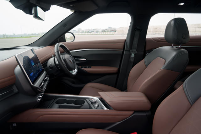 Front Row Seats Image - 17916