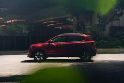 Volkswagen Taigun Front Right Three Quarter