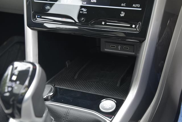 Infotainment System Image - 14105