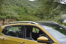 Volkswagen Taigun Front Row Seats