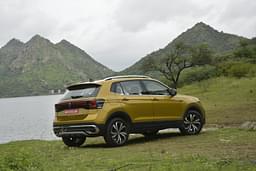 Volkswagen Taigun Front Right Three Quarter