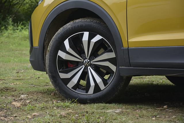Alloy Wheels Image - 14257