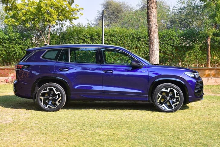 Front Right Three Quarter