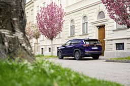 Volkswagen Tayron Front Right Three Quarter