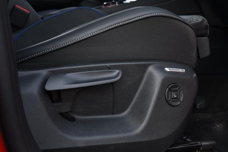 Volkswagen Tiguan Front Row Seats