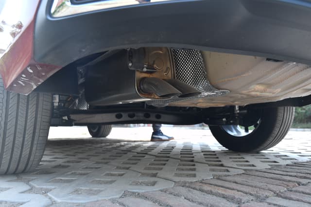 Exhaust Pipes Image - 4879