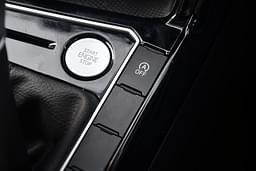 Volkswagen Virtus Console Storage