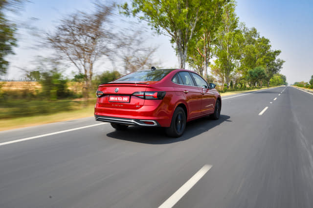 Rear View Image - 4926