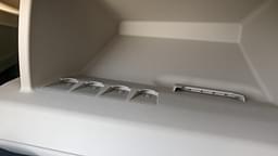 Volkswagen Virtus Console Storage