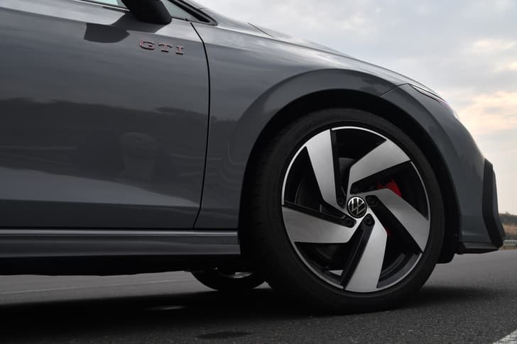 Alloy Wheels True
