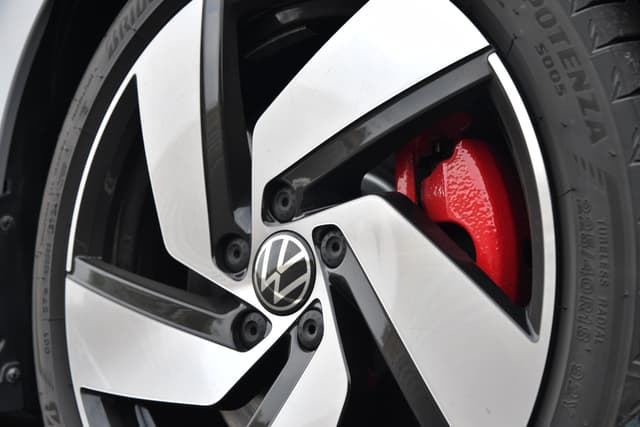 Alloy Wheels Image - 3009