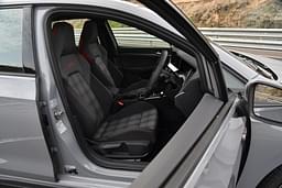 Volkswagen Golf Front Row Seats
