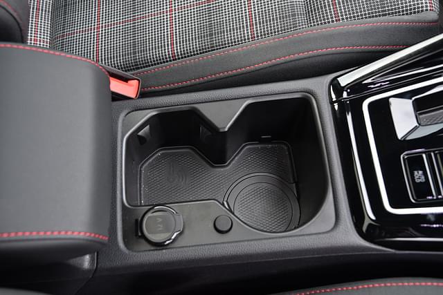 Console Storage Image - 3028