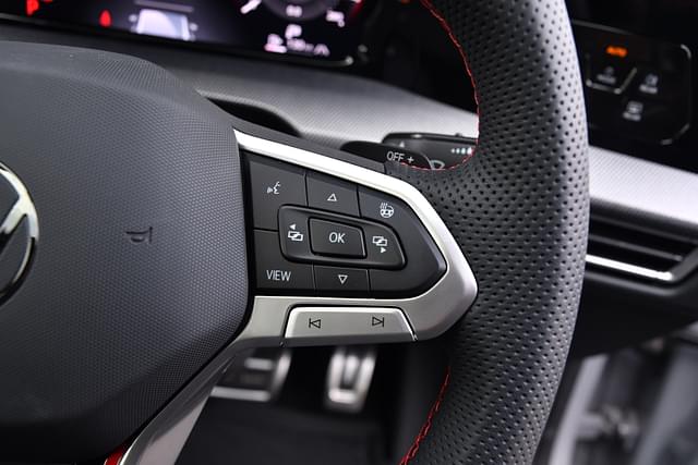 Steering Wheel Image - 3030
