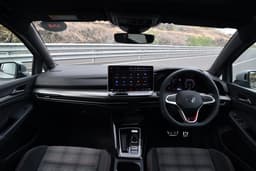 Volkswagen Golf Dashboard