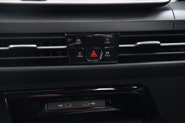 Ac Vents Front Image - 3048