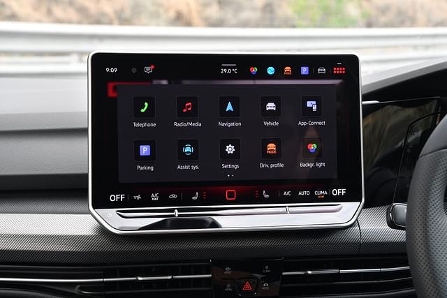 Infotainment System Image - 3049