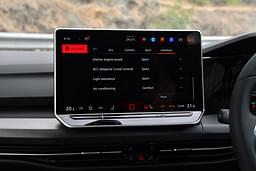 Volkswagen Golf Dashboard
