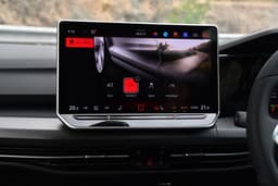 Volkswagen Golf Dashboard