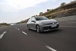 Volkswagen Golf Front Right Three Quarter