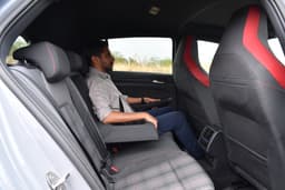 Volkswagen Golf Second Row Seats