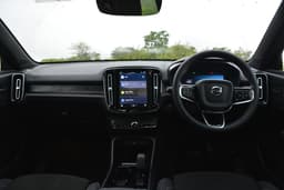 Volvo EC40 Dashboard