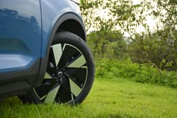 Volvo EC40 Alloy Wheels