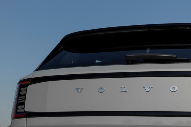 Rear View Image - 20031