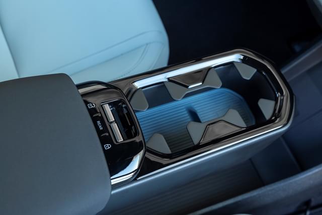 Console Storage Image - 20024