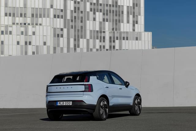 Rear View Image - 20027